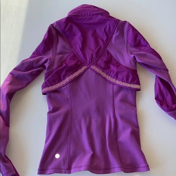 Lululemon Jacket - Picture 2 of 4